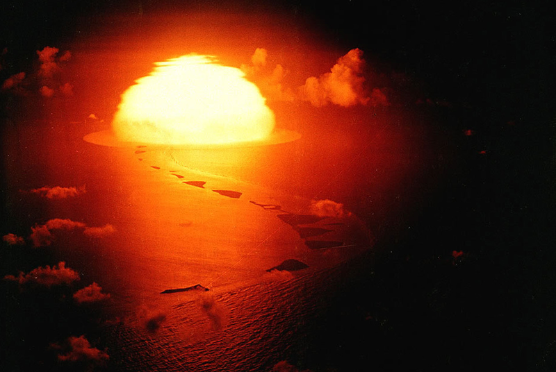 Illustration for article titled Photographs of Atomic Bomb Tests Are Like Science Fiction Made Real